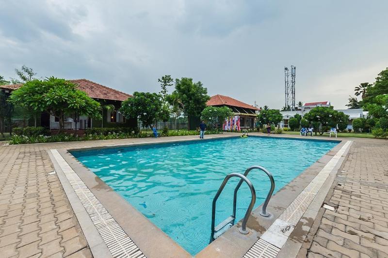 Hotel Riverside Resort And Spa Kumbakonam Exterior foto